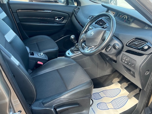Used Renault Scenic 2015 for sale - 76289955: Photo 27
