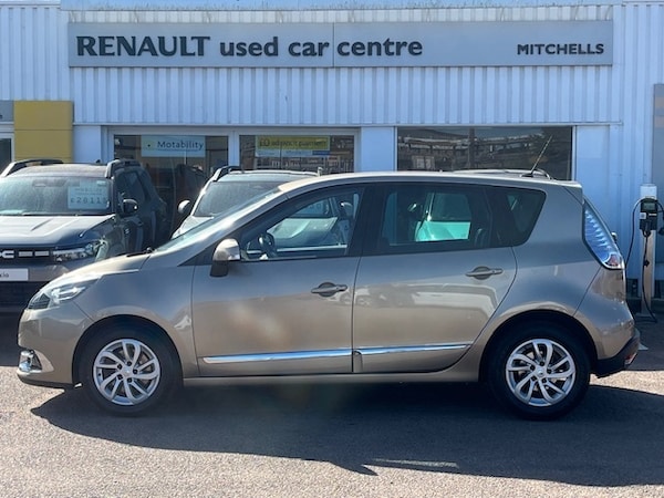 Used Renault Scenic 2015 for sale - 76289955: Photo 5