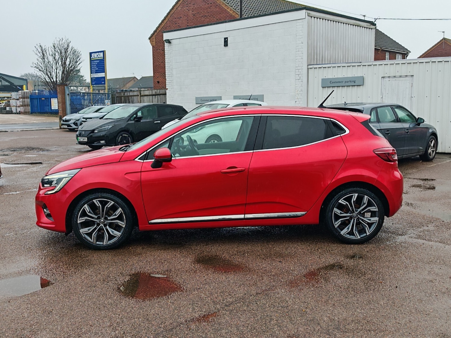 Used Renault Clio 2020 for sale - 77449685: Photo 6