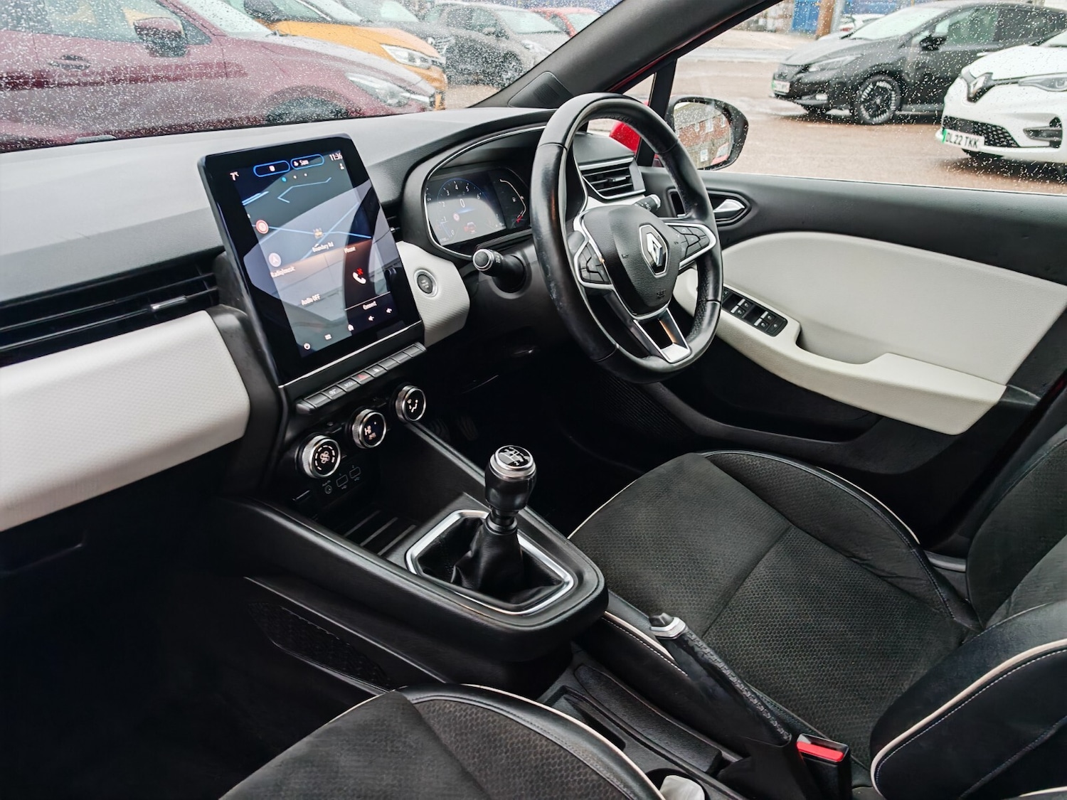 Used Renault Clio 2020 for sale - 77449685: Photo 9