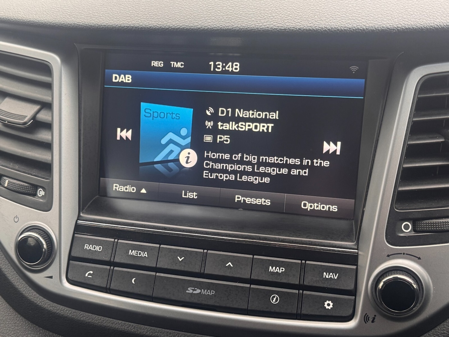 Used Hyundai TUCSON 2017 for sale - 76873268: Photo 12