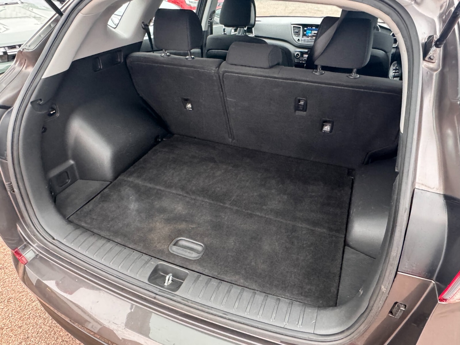 Used Hyundai TUCSON 2017 for sale - 76873268: Photo 19