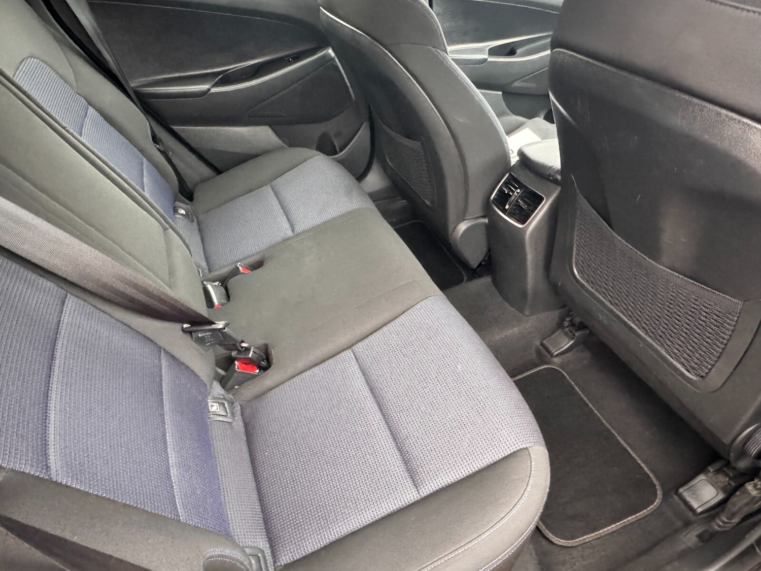 Used Hyundai TUCSON 2017 for sale - 76873268: Photo 8