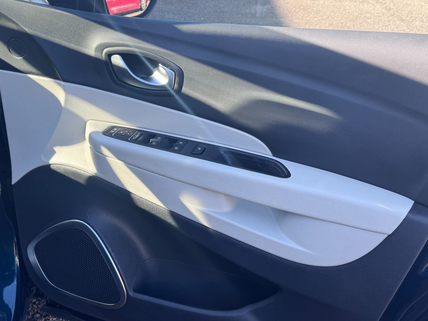 Used Renault Captur 2019 for sale - 76870007: Photo 6