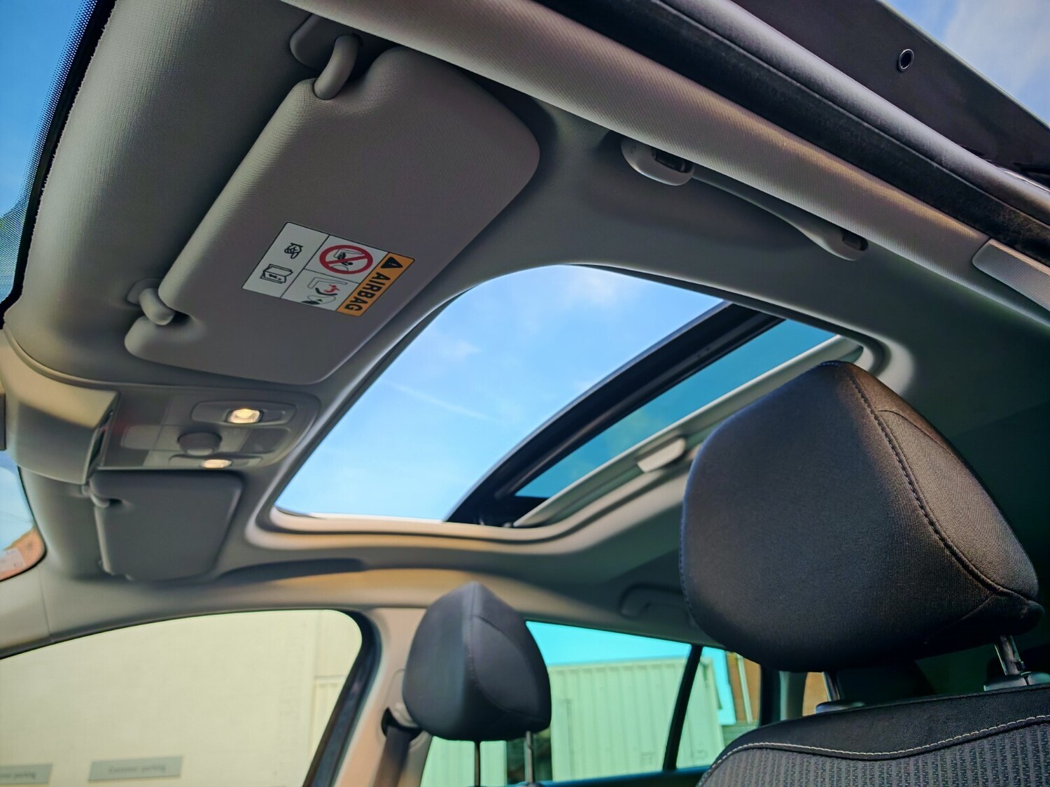 Used Renault Megane 2019 for sale - 76874418: Photo 17