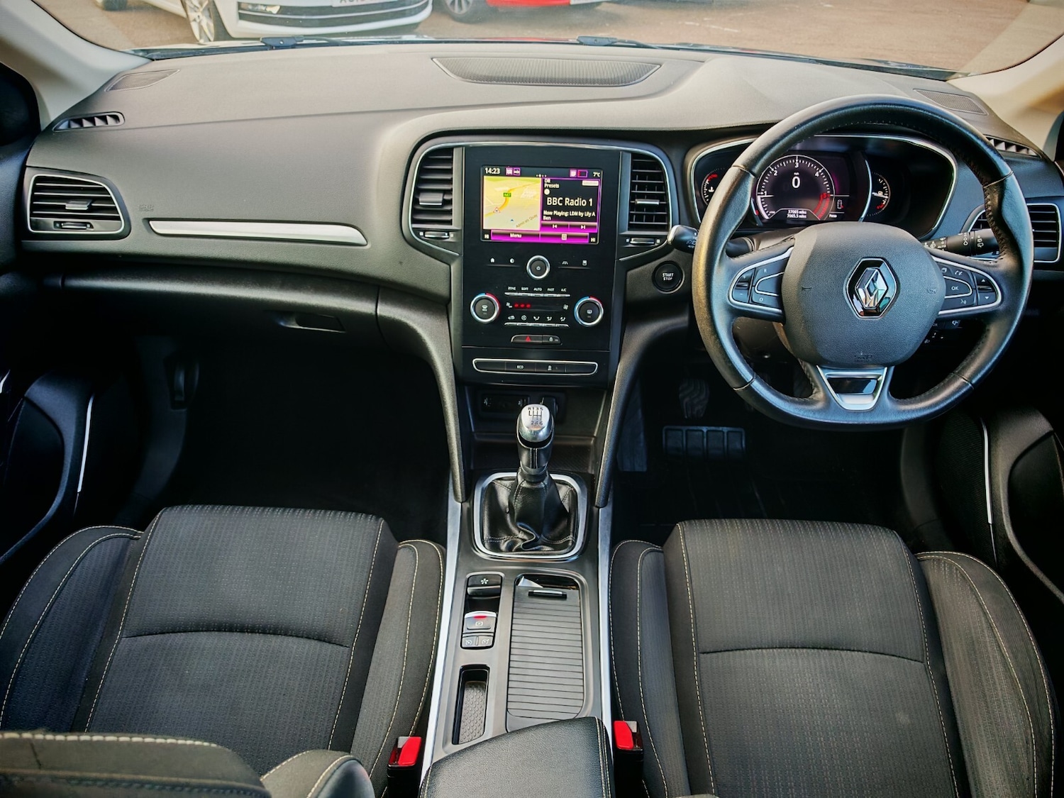 Used Renault Megane 2019 for sale - 76874418: Photo 8