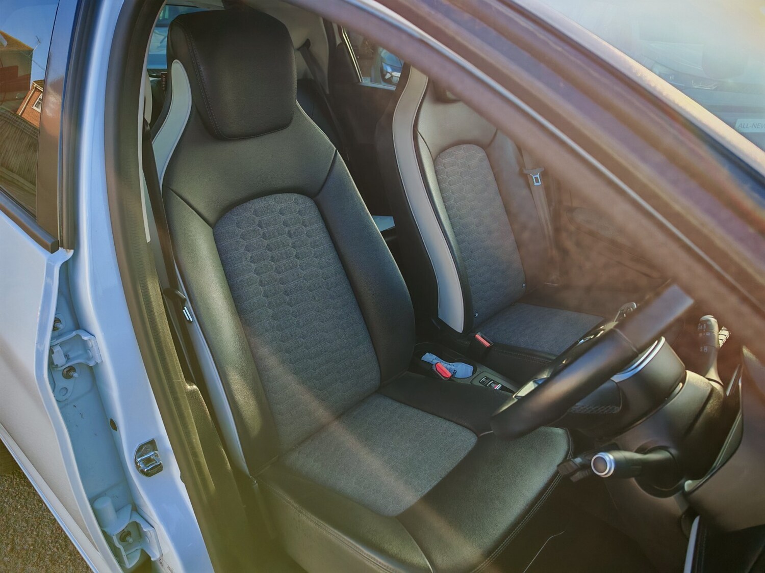 Used Renault Zoe 2022 for sale - 76870191: Photo 16