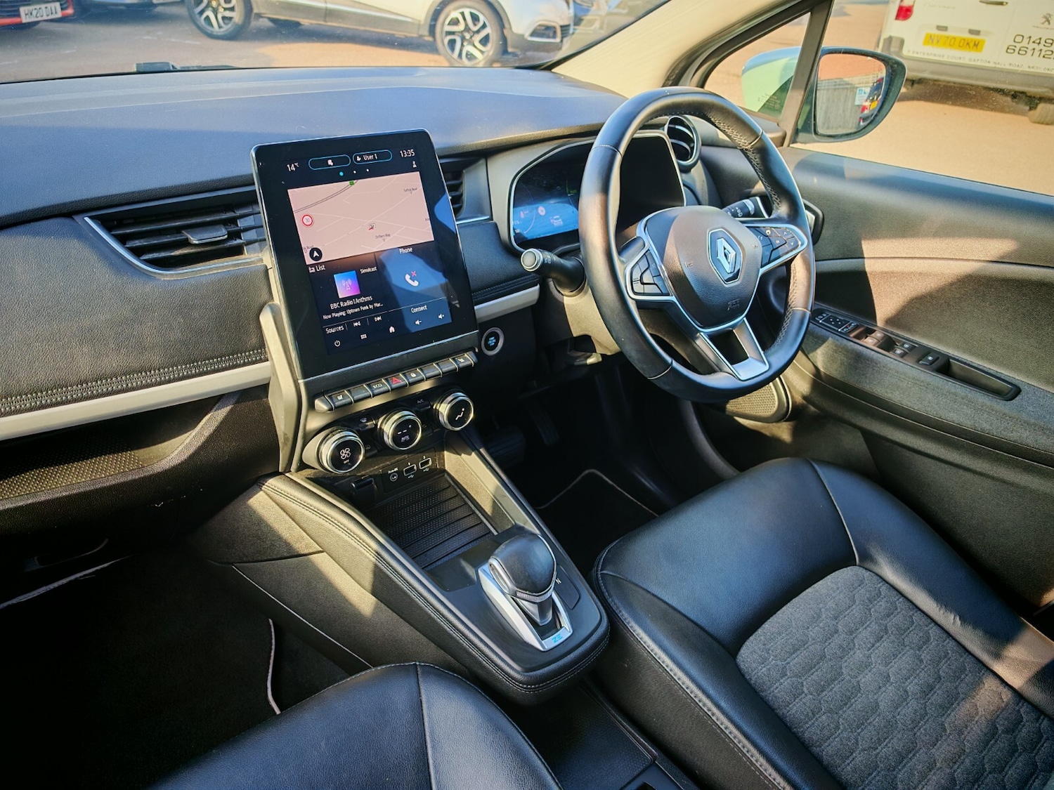 Used Renault Zoe 2022 for sale - 76870191: Photo 6