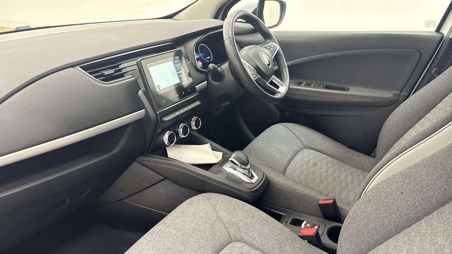 Used Renault Zoe 2022 for sale - 77333168: Photo 5