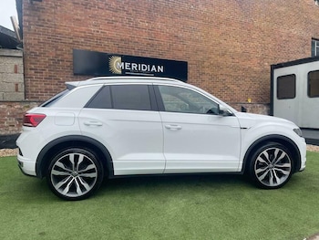 Used Volkswagen T-Roc 2021 for sale - 78371584: Photo