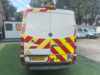 Used Mercedes-Benz Sprinter 2017 for sale - 77720747: Photo