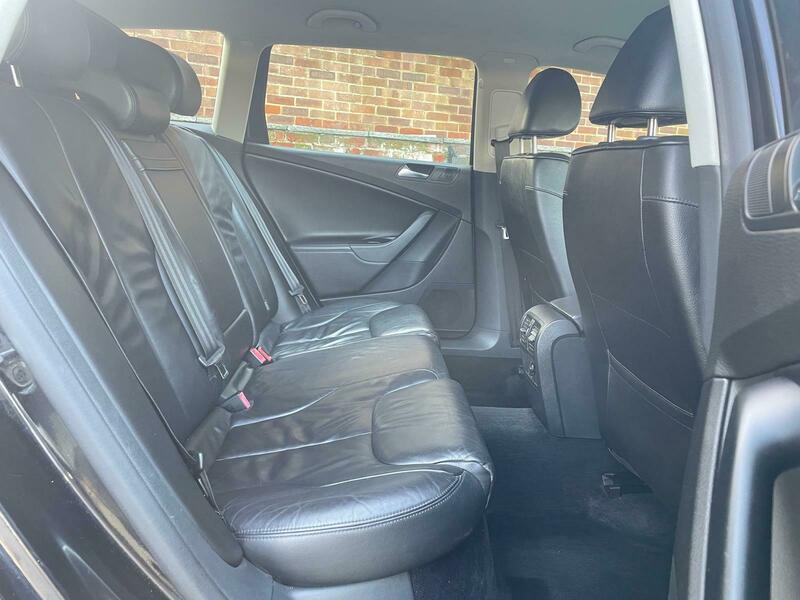 Used Volkswagen Passat 2010 for sale - 77720701: Photo 19