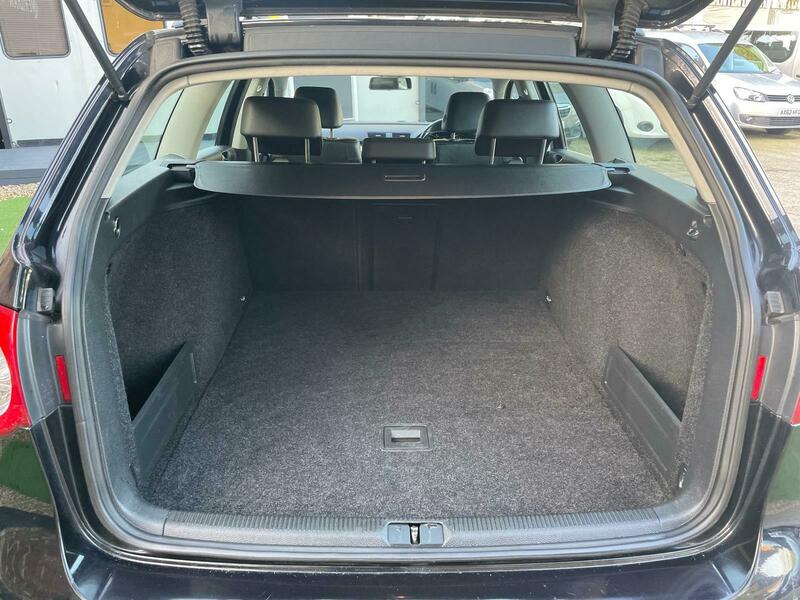 Used Volkswagen Passat 2010 for sale - 77720701: Photo 21