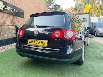 Used Volkswagen Passat 2010 for sale - 77720701: Photo