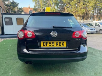 Used Volkswagen Passat 2010 for sale - 77720701: Photo