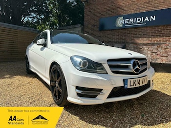Used Mercedes-Benz C Class 2014 for sale - 79507258: Photo