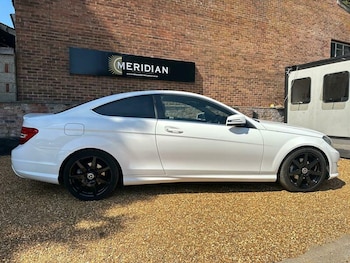 Used Mercedes-Benz C Class 2014 for sale - 79507258: Photo