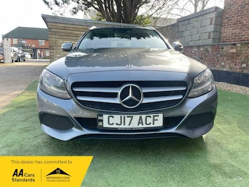 Used Mercedes-Benz C Class 2017 for sale - 77720723: Photo
