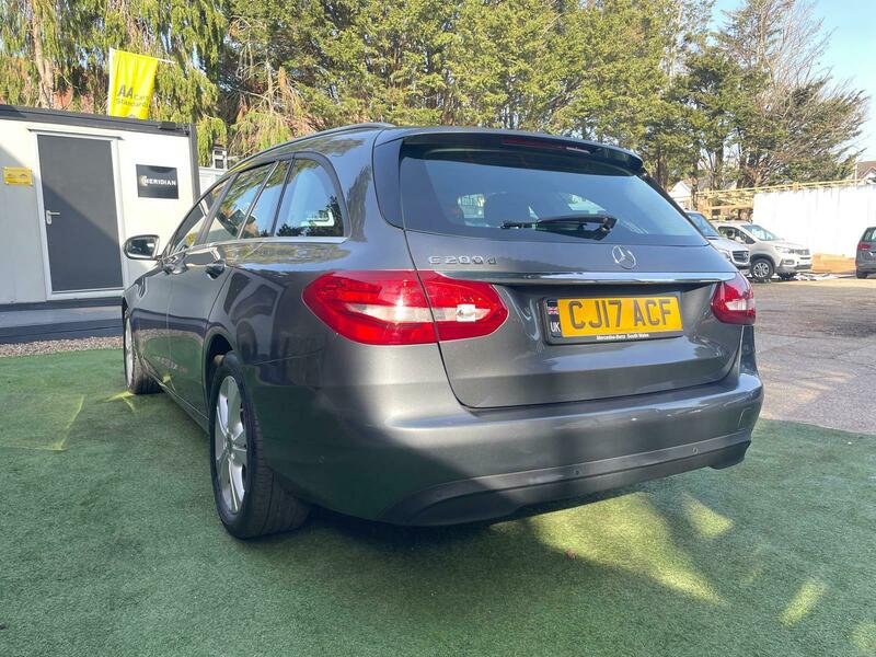 Used Mercedes-Benz C Class 2017 for sale - 77720723: Photo 5