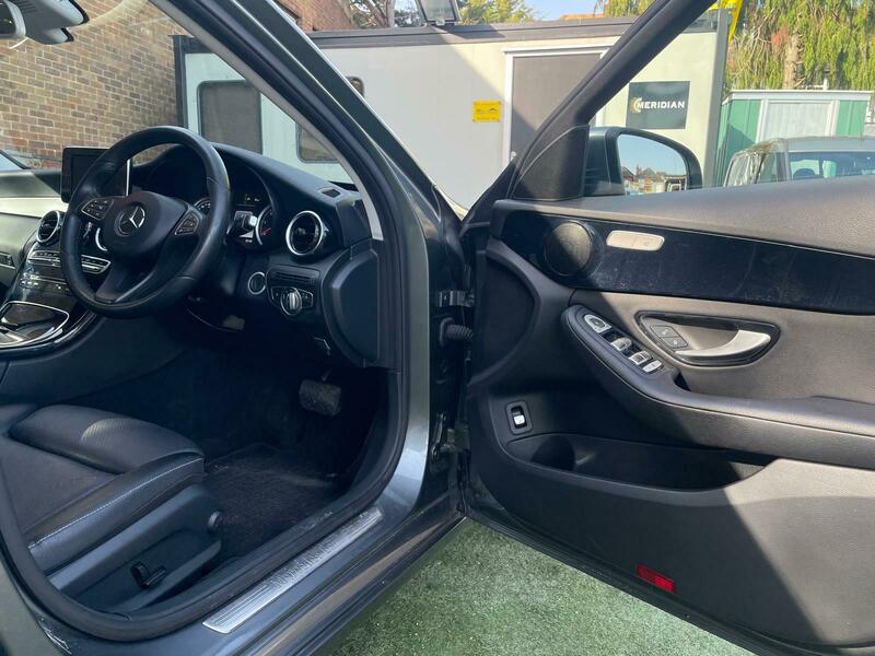 Used Mercedes-Benz C Class 2017 for sale - 77720723: Photo 9