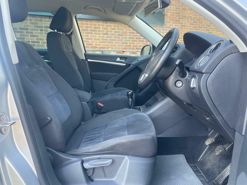 Used Volkswagen Tiguan 2014 for sale - 78031278: Photo 11