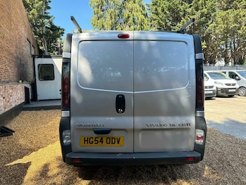 Used Vauxhall Vivaro 2004 for sale - 79507240: Photo