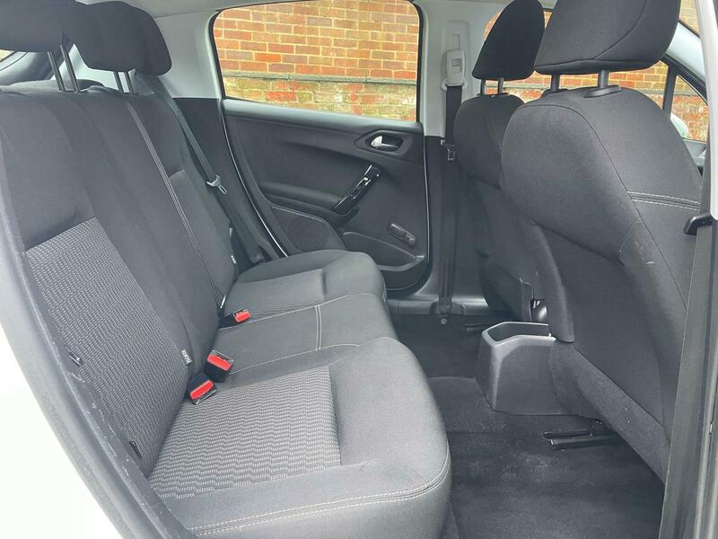 Used Peugeot 208 2015 for sale - 77720776: Photo 20
