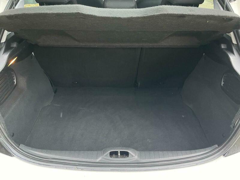 Used Peugeot 208 2015 for sale - 77720776: Photo 22