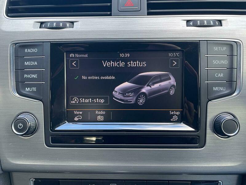 Used Volkswagen Golf 2014 for sale - 77720700: Photo 12