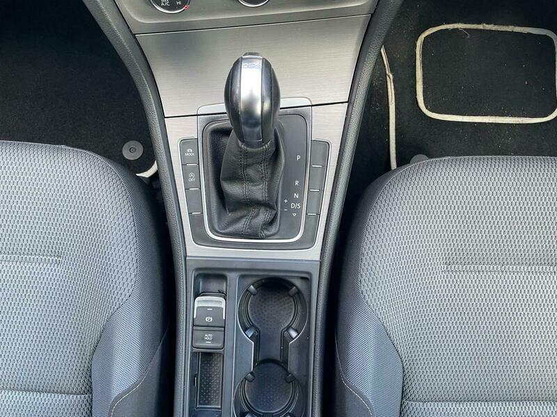 Used Volkswagen Golf 2014 for sale - 77720700: Photo 13