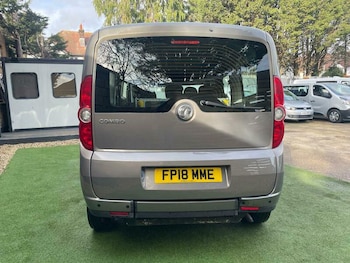 Used Vauxhall Combo 2018 for sale - 77720743: Photo