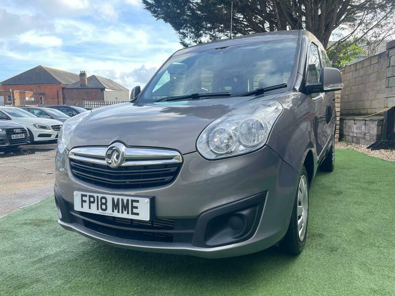 Used Vauxhall Combo 2018 for sale - 77720743: Photo 7