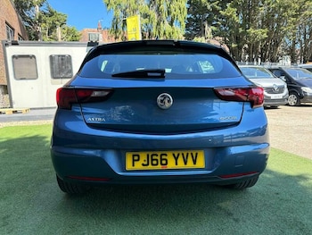 Used Vauxhall Astra 2016 for sale - 78371616: Photo