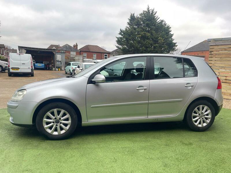 Used Volkswagen Golf 2007 for sale - 77720778: Photo 6