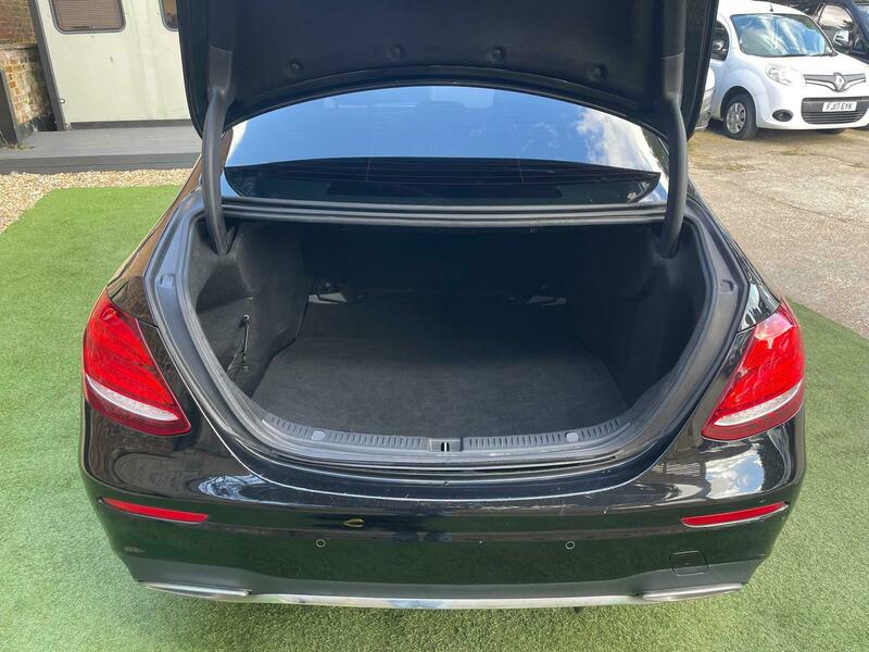 Used Mercedes-Benz E Class 2016 for sale - 78031275: Photo 25