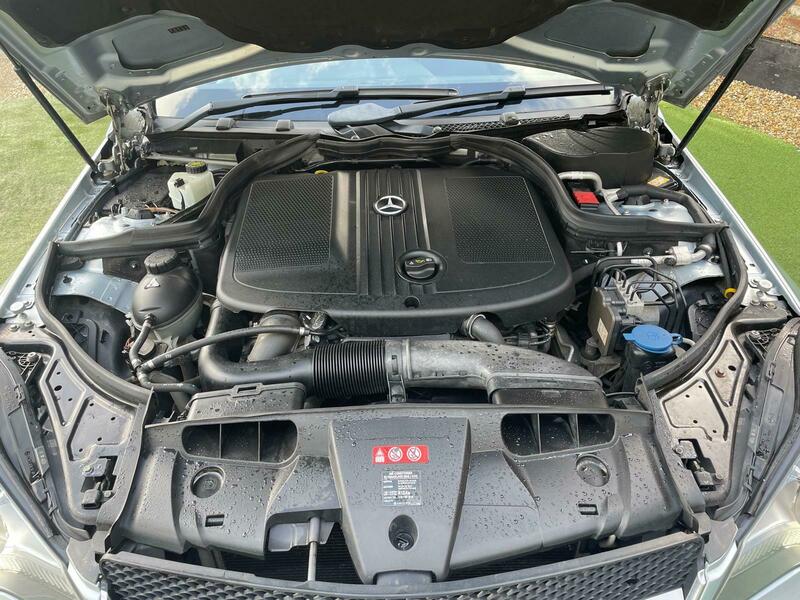 Used Mercedes-Benz E Class 2013 for sale - 77720704: Photo 23