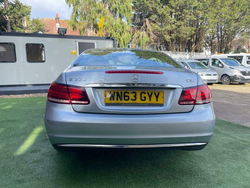 Used Mercedes-Benz E Class 2013 for sale - 77720704: Photo 4