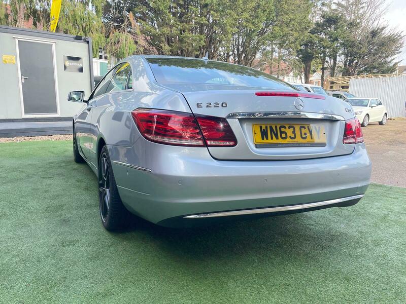 Used Mercedes-Benz E Class 2013 for sale - 77720704: Photo 5