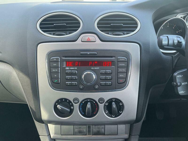 Used Ford Focus 2010 for sale - 77720706: Photo 14