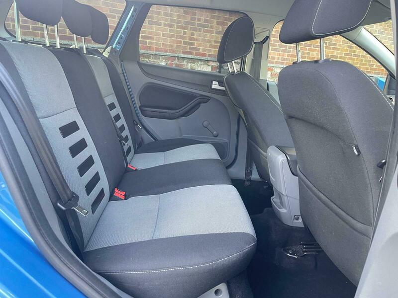 Used Ford Focus 2010 for sale - 77720706: Photo 18