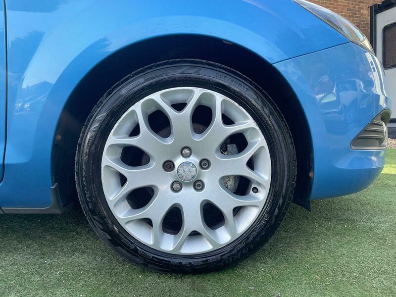 Used Ford Focus 2010 for sale - 77720706: Photo 23