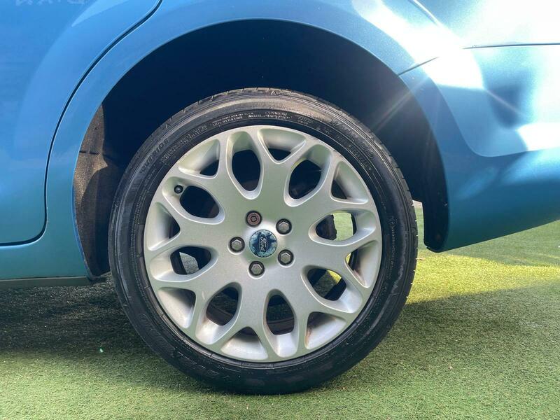 Used Ford Focus 2010 for sale - 77720706: Photo 25