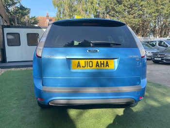 Used Ford Focus 2010 for sale - 77720706: Photo