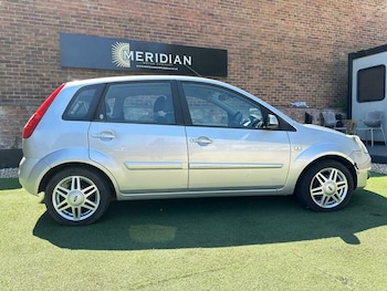 Used Ford Fiesta 2006 for sale - 79563321: Photo