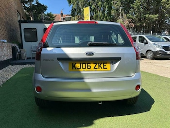 Used Ford Fiesta 2006 for sale - 79563321: Photo