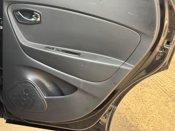 Used Renault Captur 2014 for sale - 75550024: Photo 38