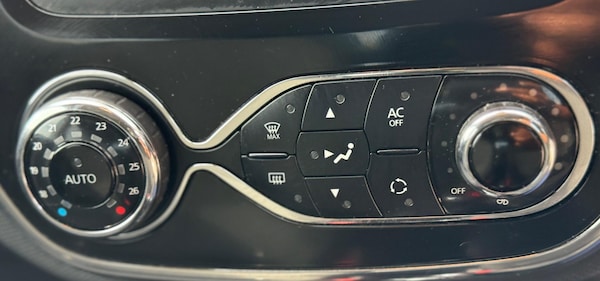 Used Renault Captur 2014 for sale - 75550024: Photo 41