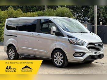 Used Ford Tourneo Custom 2019 for sale - 79047535: Photo