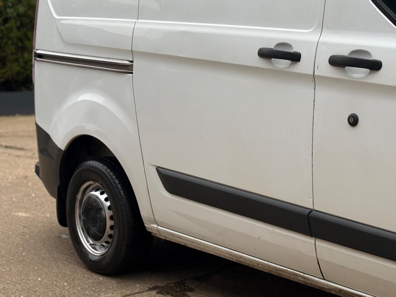 Used Ford Transit Custom 2017 for sale - 77775296: Photo 22