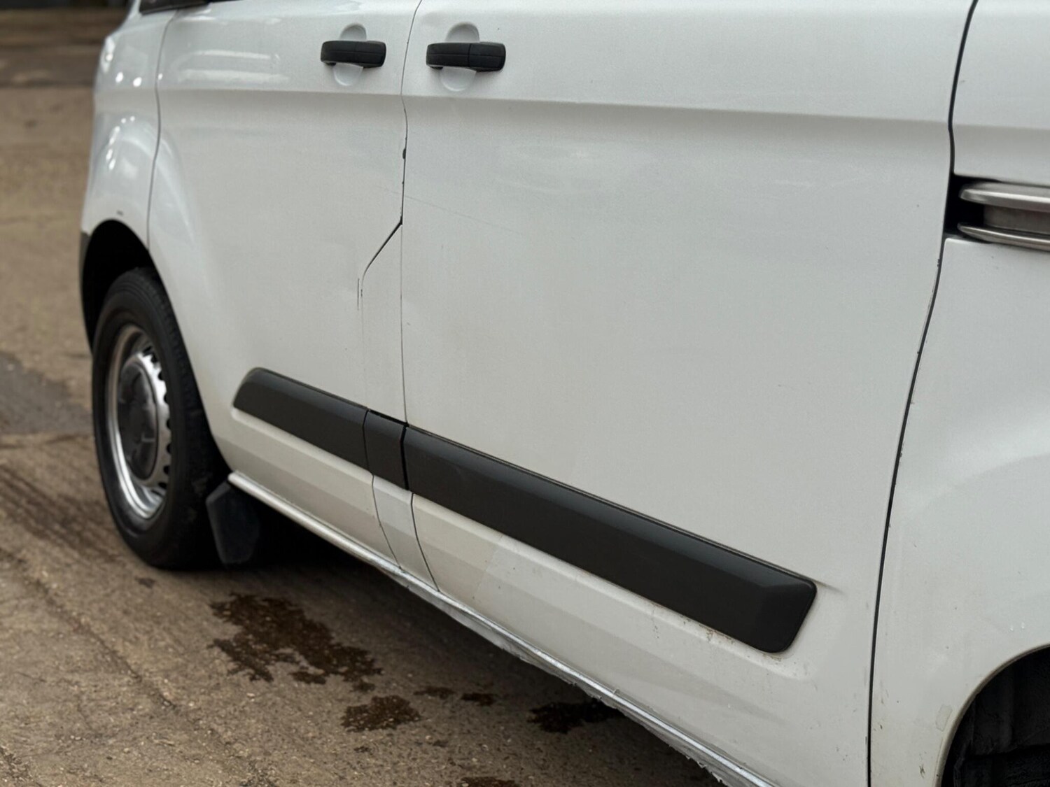 Used Ford Transit Custom 2017 for sale - 77775296: Photo 28